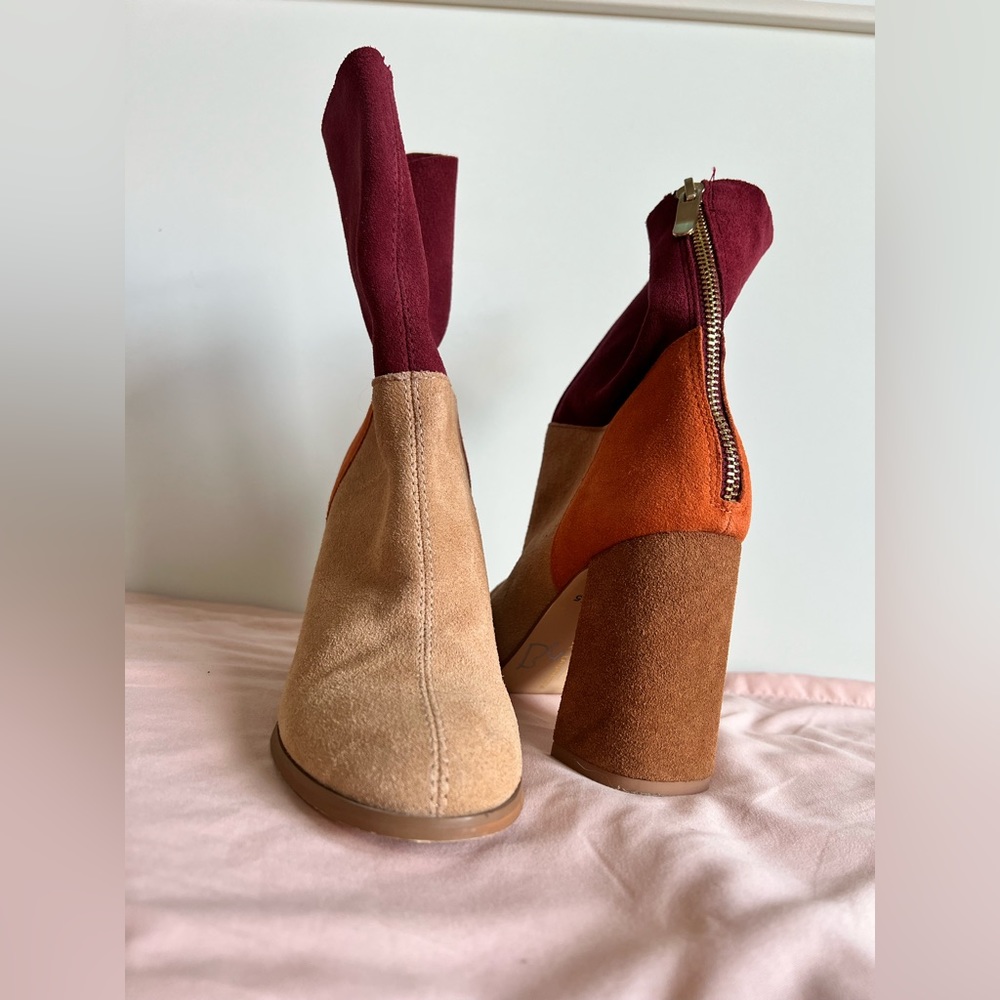 Chinese Laundry block color booties